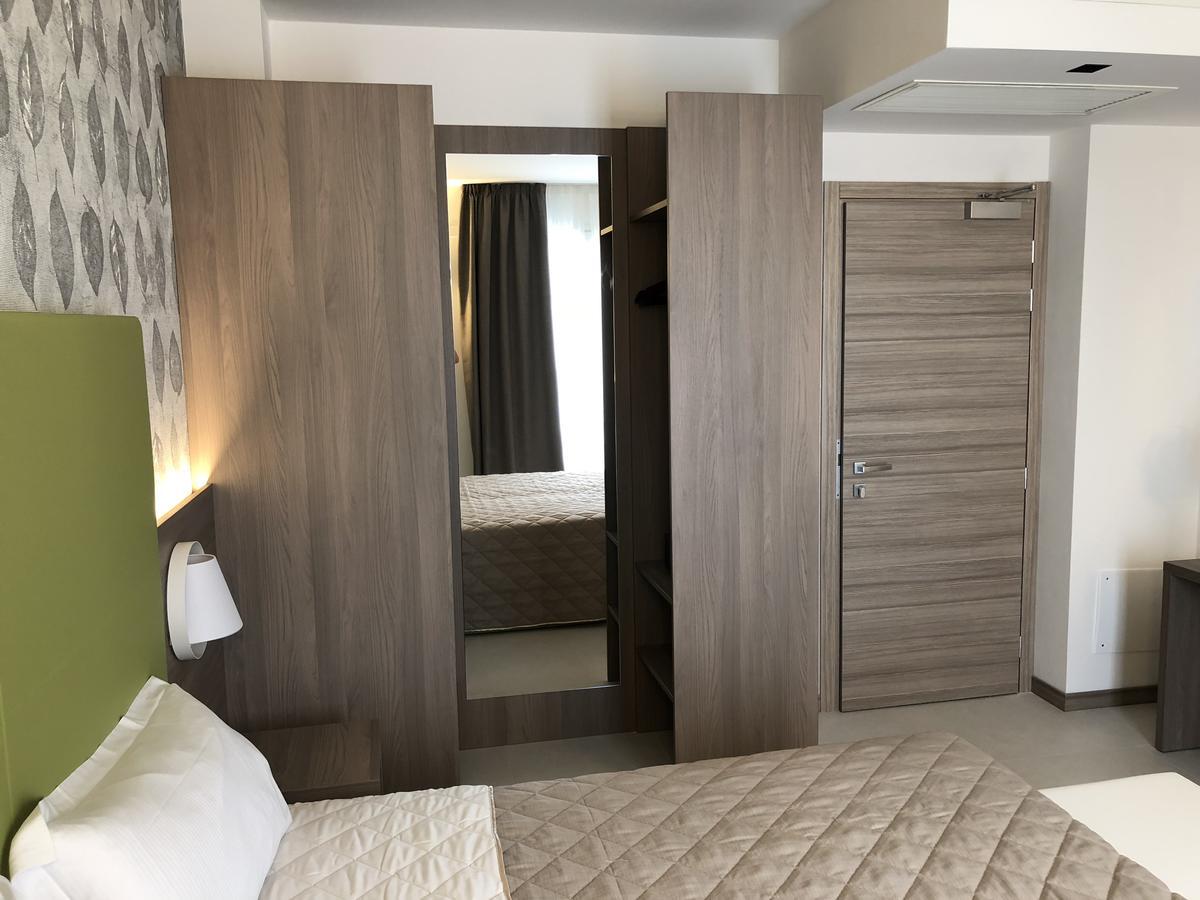 Hotel Iris Jesolo 외부 사진
