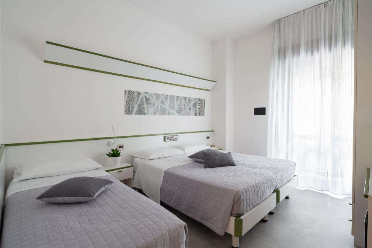 Hotel Iris Jesolo 외부 사진
